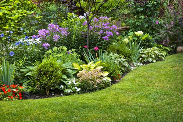 Flower Bed Service in Clearfield