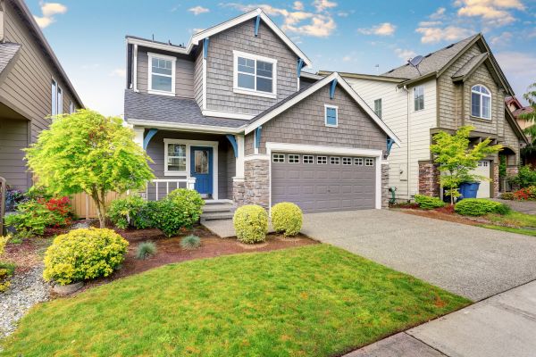 Curb Appeal Landscaping in Clearfield