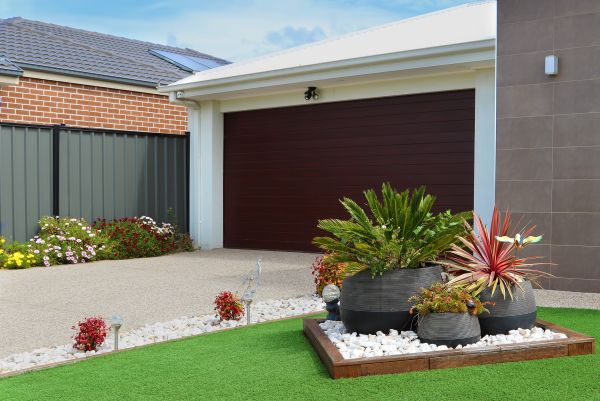 Front Yard Landscaping in Clearfield
